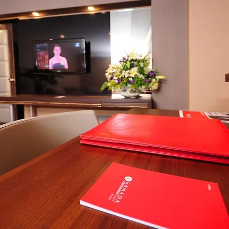 מלון Ramada Plaza By Wyndham Izmit קוג'לי