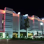 Ramada Plaza By Wyndham Izmit 5*