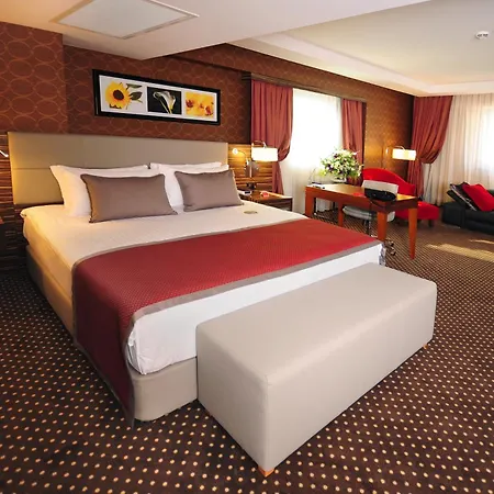 Ramada Plaza By Wyndham Izmit