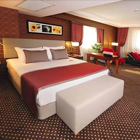 Ramada Plaza By Wyndham Izmit
