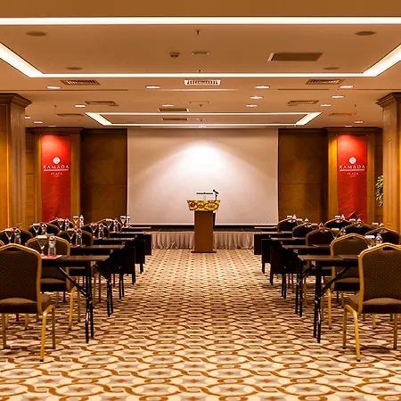 Ramada Plaza By Wyndham Izmit 5* Kocaeli
