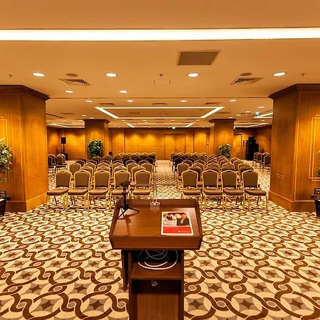 Ramada Plaza By Wyndham Izmit Hotel