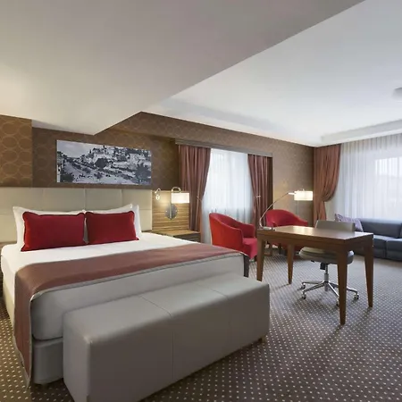 Ramada Plaza By Wyndham Izmit Отель 5*