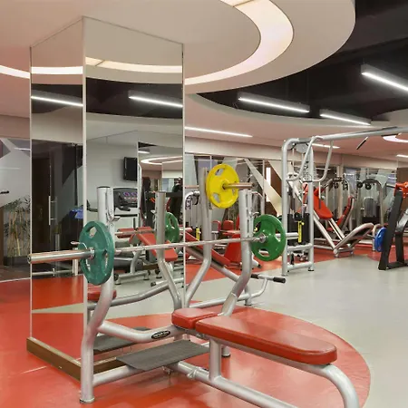 Отель Ramada Plaza By Wyndham Izmit