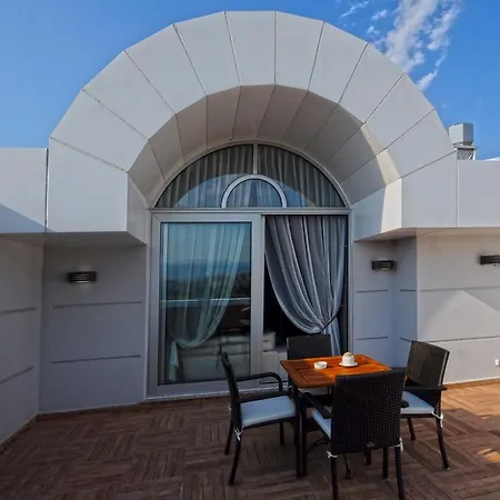 Ramada Plaza By Wyndham Izmit 5* Коджаэли