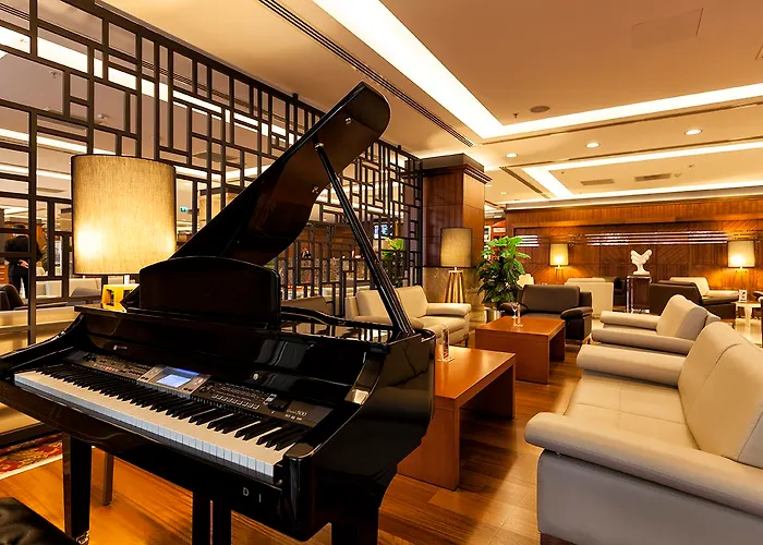 Ramada Plaza By Wyndham Izmit 5*